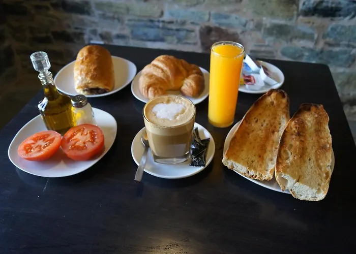 San Anton Pensión Melide