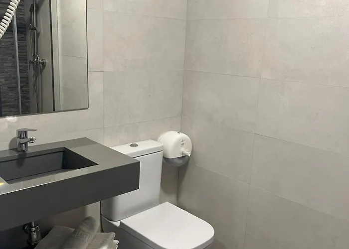 Πανσιόν San Anton 3*